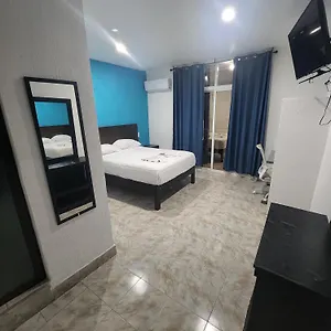 Turquesa , Playa del Carmen México